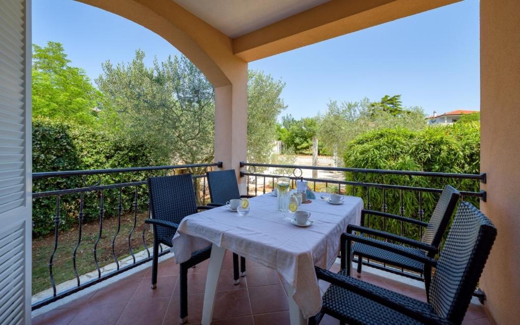 Villa Franka 113 Bašanija Exterior foto
